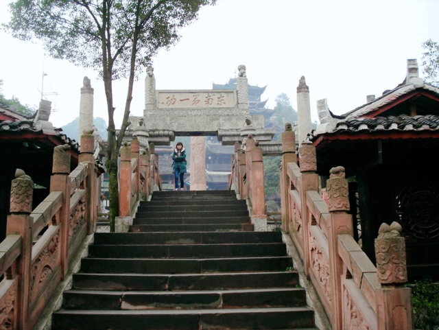 走进张家界土司城，邂逅土家千年文化与世界吉尼斯奇迹