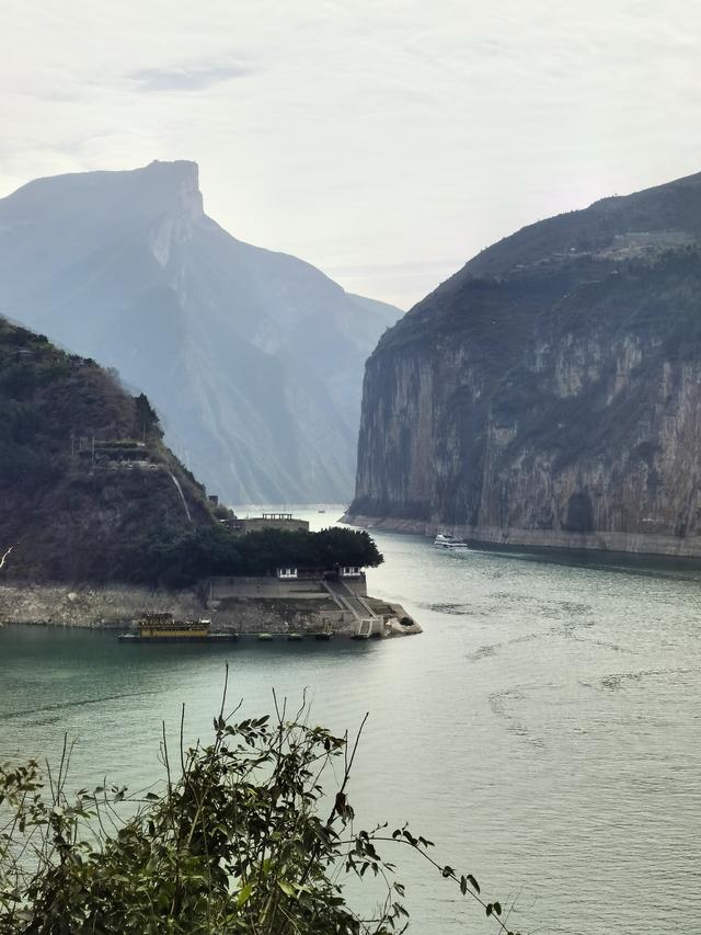 七绝•闲吟