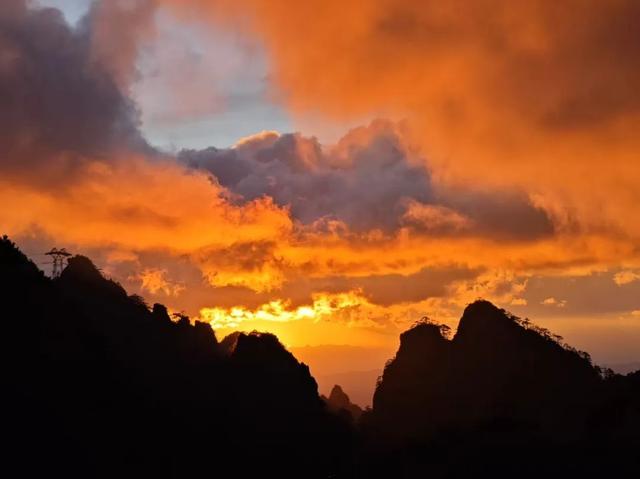 沉浸式感受！黄山朝晖夕霞的极致盛景