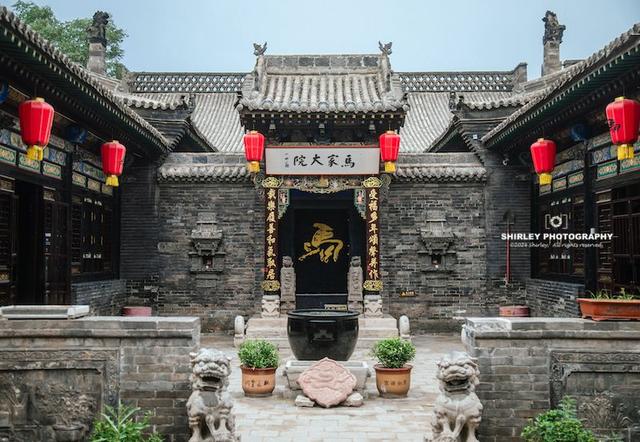 探秘平遥首富的豪宅，主人是乔致庸老丈人，地下金库曾存银约60亿