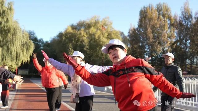 从“家务圈”到“户外圈”，看看康巴什的“银龄生活”