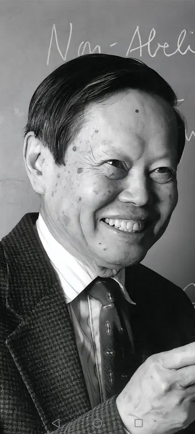 从诺奖殿堂到清华园，杨振宁走了，他留下的远不止一个物理学奖！