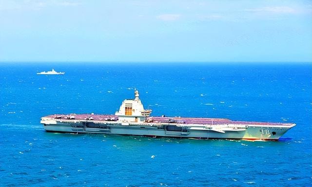 中方不见日本首相，不到24小时，高市报复来了	，自卫队电磁炮亮相