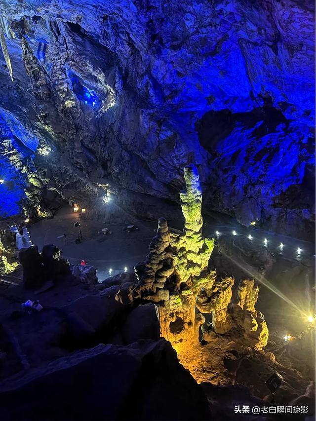 万象洞：藏在半山腰的地下仙宫，距城区12公里，却静候了亿万年