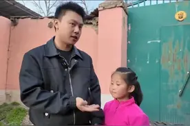 变形计王晨正回青海看望小丫头，飞扑入怀，一声舅舅融到心里图片