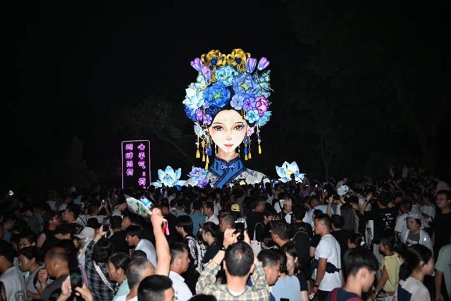 济南“顶流”新家位置在这儿！打卡人流量堪比春节灯会，给您细数诸多看点！