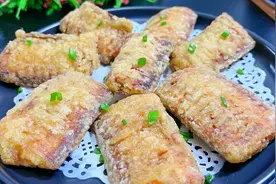 炸带鱼，放“面粉、淀粉、鸡蛋”都不对！教你正确做法，外酥里香图片