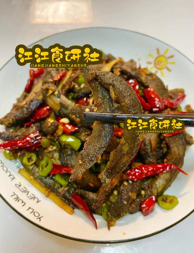 老得慢的男人，多半喜欢吃这3种食物，全部都吃过，您就偷着乐