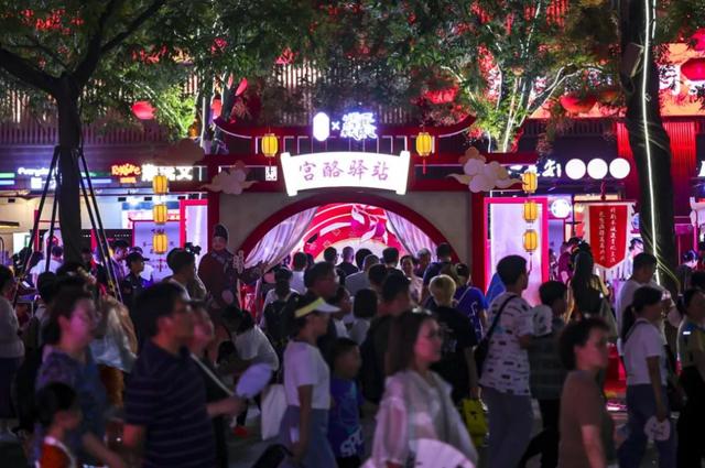 凭什么火出圈?解码大唐不夜城的文旅商业升维之道