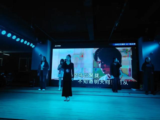 鄂州南浦路现新型演艺场所，成市民休闲娱乐好去处