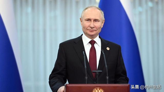 特朗普扇醒了俄罗斯人：就算是出卖了中国，美国也不可能放过他们