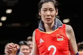 中国女排24人名单出炉 江苏上海15人。球衣号码大换血朱婷2号易主图片