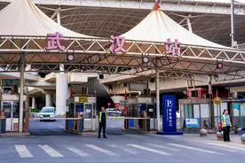 最新：武汉火车站2号停车场正式对外开放图片