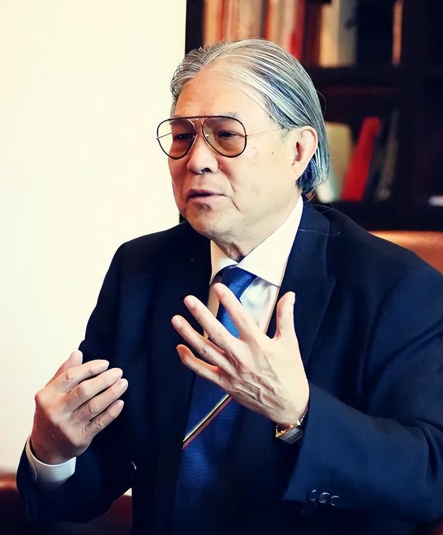 结婚13年，44岁郭晶晶再次迎来喜讯，全网恭喜，终于等到这一天