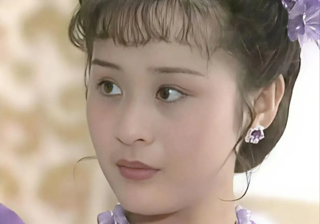 《生万物》3个土掉渣“老婆子”，年轻时美貌无双，颜值不输杨幂
