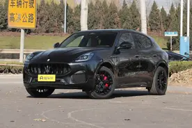 新车 | 指导价降1.7万/竞争保时捷Macan 2024款玛莎拉蒂Grecale实车图片