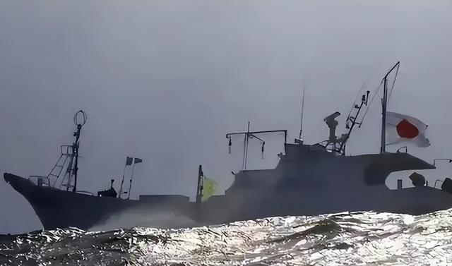 48小时内	，中日两次激烈交锋，钓鱼岛已增兵，高市早苗遭明牌警告