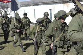 30年前叶利钦访美，亲美动作留下笑柄，最终导致国家重大危机图片