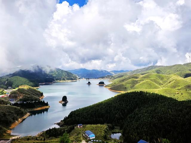 桂林：欢聚在天湖国家湿地公园！