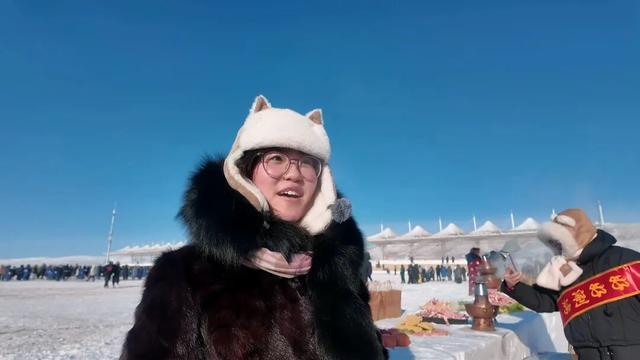 雪煮铜锅鲜 冬储肉飘香——锡林浩特那达慕上演冬日味蕾盛宴