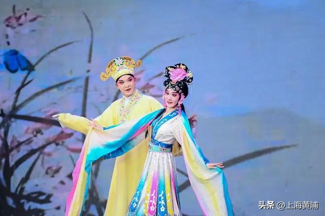 江海相连·沪万情深，上海·重庆万州文化交流展演开幕