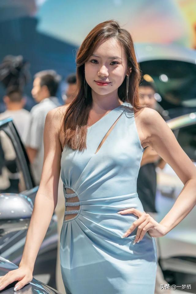 2025成都车展上的模特们
