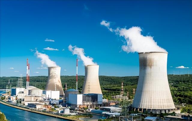 全球首秀！中国聚变能发电突破，人造太阳将到来，美媒这样回应