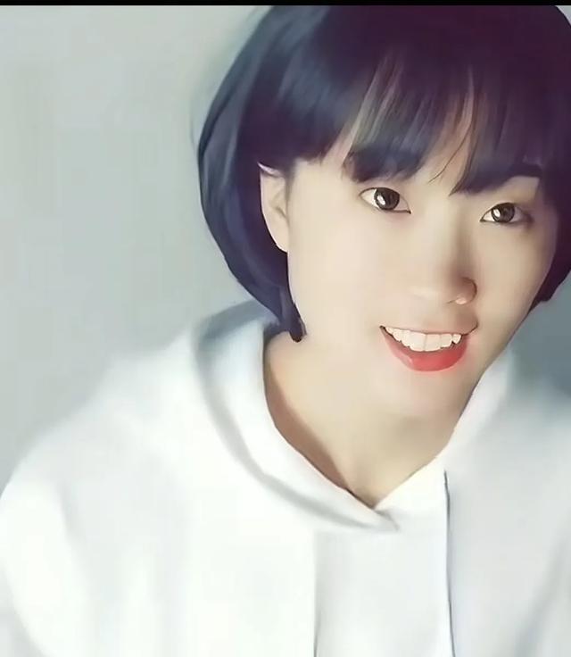 24岁大学生不顾反对嫁山里 ，5年后完全变了一个人 早已麻木 ，可怜