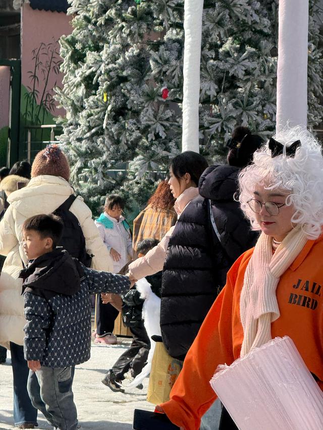 云台山冰挂亮肌