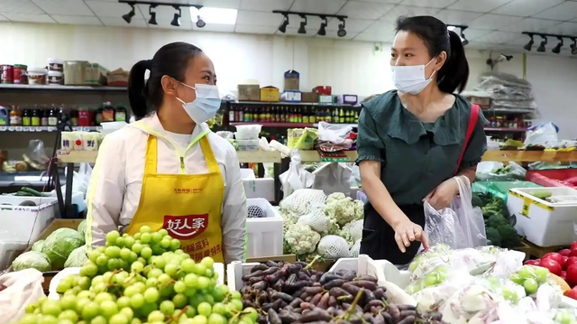 中美GDP差距再次拉大！中国GDP跌到美国62%，到底是哪出问题了？