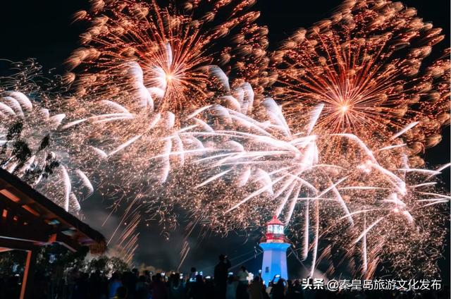 今年暑期，秦皇岛文旅热度攀升，持续“霸榜”！一起回顾秦皇岛夏日记忆~