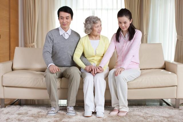 “夫妻相克，一看便知”：相克的夫妻，往往都有这3个特征