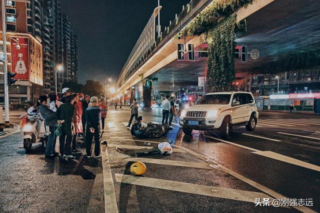 交通事故拿到事故认定书后，接下来应该怎么做？