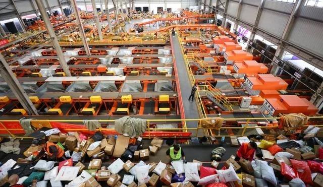 京东集团收入差距断崖：21年9516亿，22年10462亿，24年令人意外