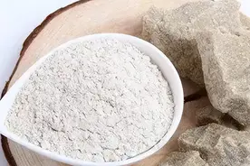 蒙脱石散是治疗急慢性腹泻的常用药，不可长期使用，服用注意6点图片