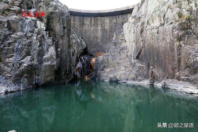 探秘龙宫村：夏日玩水避暑的绝美心形潭，美如水晶宫