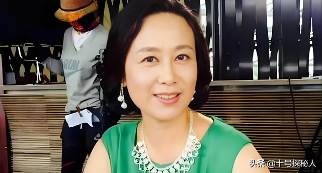 娶了著名女演员37年，生下2个漂亮女儿，如今61岁活成人生赢家