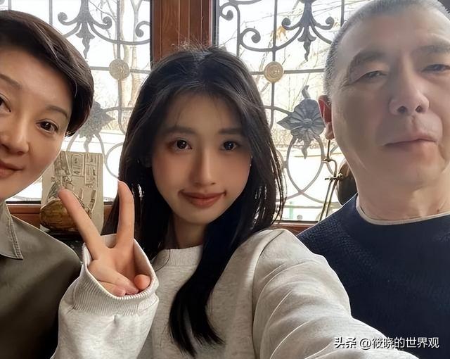 徐帆和冯小刚被爆离婚：26年无子女徐帆不再隐忍，冯小刚有苦难言