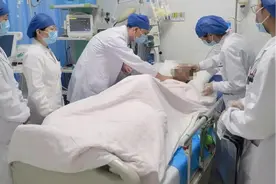 脑梗和喝水有关？医生忠告：尤其是老年人，喝水要牢记“4不要”图片