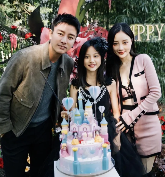 李小璐：年轻时管不住下半身，如今让自己的女儿买了单，她后悔么
