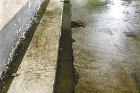 钟楼下 | 小区地下车库渗水持续一年多业主担心楼体安全 盼尽快查明原因解决问题图片
