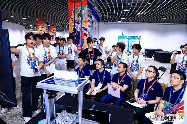 2025中美青年创客大赛总决赛暨2025国际青少年人工智能机器人创新交流营在京成功举办