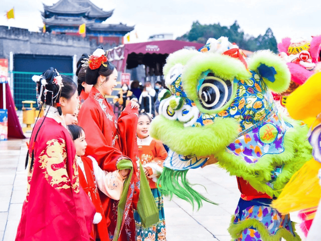 48小时沉浸式过年：在佛山，我找到了最地道的岭南年味！