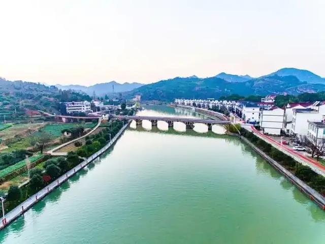 《浙缙天路》这边风景独好