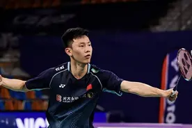 国羽全胜，2-1爆冷乔纳坦！奥运冠军1-2出局，决赛对阵及赛程出炉图片