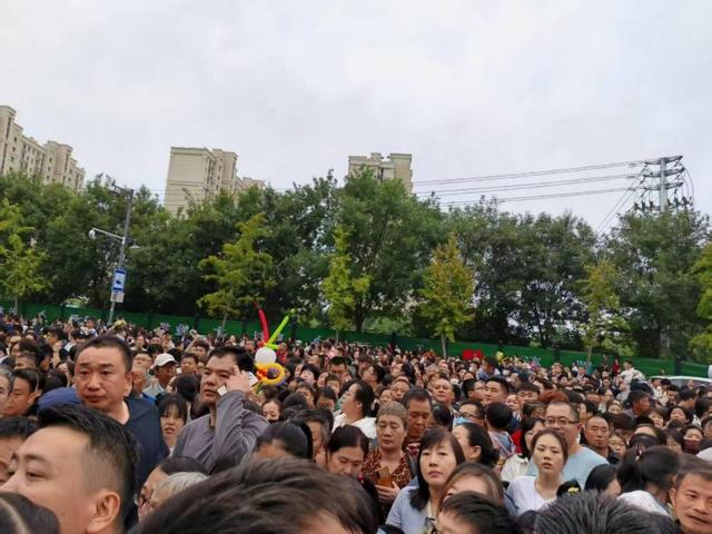 首个黄河文化不夜城点亮济南济阳引来打卡热潮