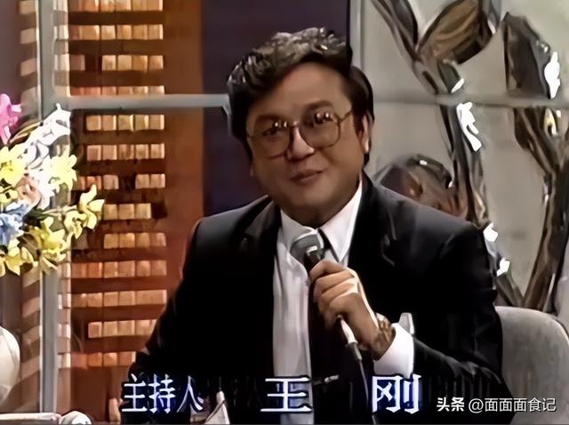 被传卖掉上亿豪宅、移民美国的王刚，如今生活状况却出人意料