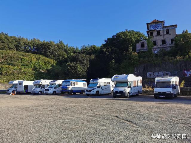 石板路和葡萄酒，是在波尔图遇见最地道的葡萄牙