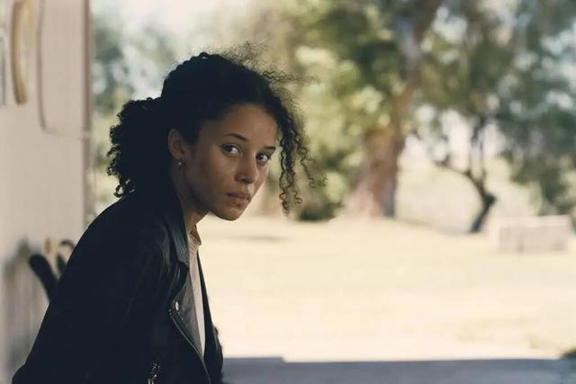 《一战再战》热映：PTA暌违23年当代新作，音乐成现代主义破局点