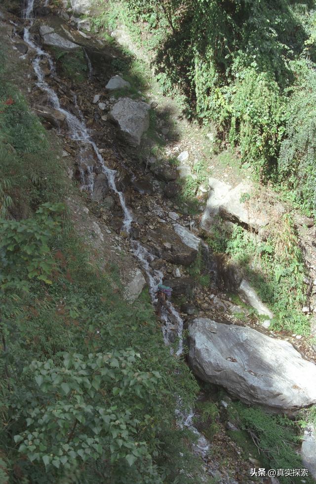 22 寻找大瀑布【无名营地—巴玉—山顶无名营地A】晴（日记版）